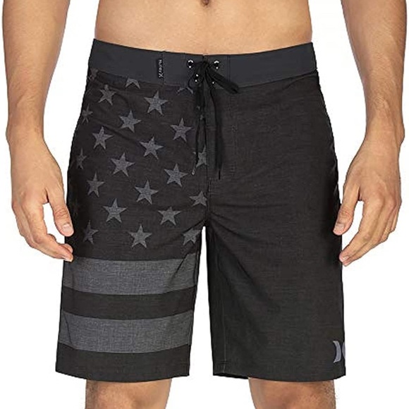 Hurley Other - NWT Hurley Men's Phantom Patriot Cheers USA Flag 20" Board Shorts - 30” waist